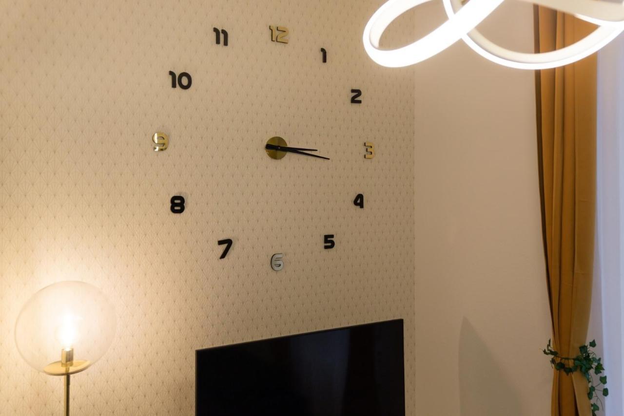 Le Splendide, Studio Lumineux, Hypercentre, Aux Portes De Paris Apartment วีลุชวีฟ ภายนอก รูปภาพ